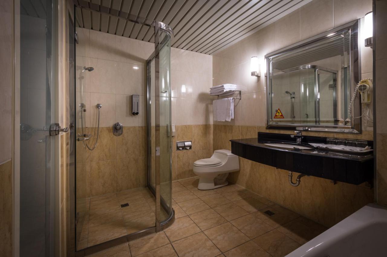 Guide Hotel Zhongli Zhongzheng Таоуан Екстериор снимка
