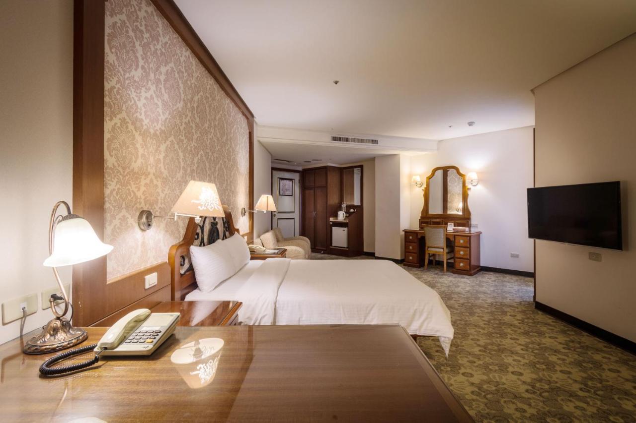 Guide Hotel Zhongli Zhongzheng Таоуан Екстериор снимка