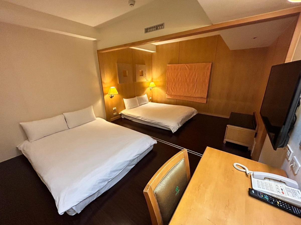 Guide Hotel Zhongli Zhongzheng Таоуан Екстериор снимка