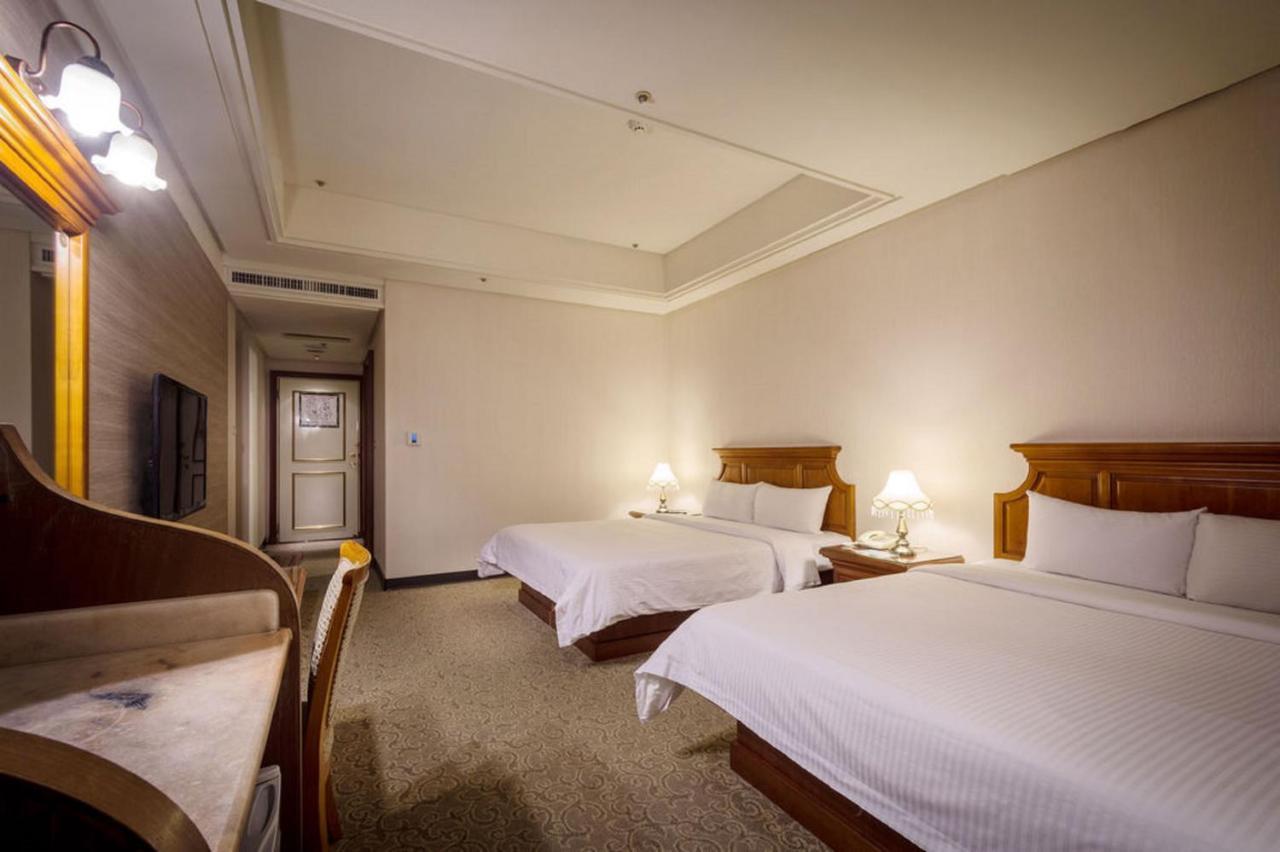 Guide Hotel Zhongli Zhongzheng Таоуан Екстериор снимка