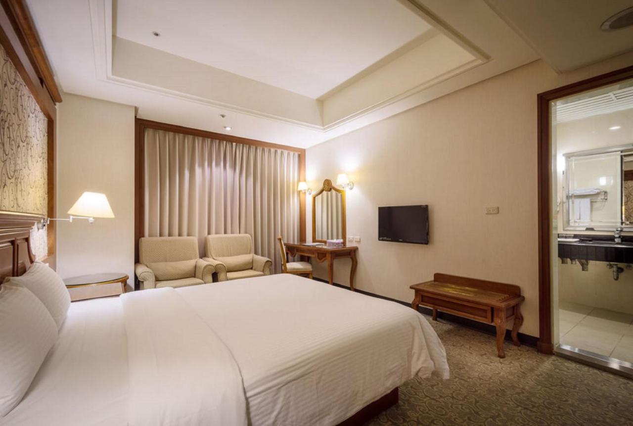 Guide Hotel Zhongli Zhongzheng Таоуан Екстериор снимка